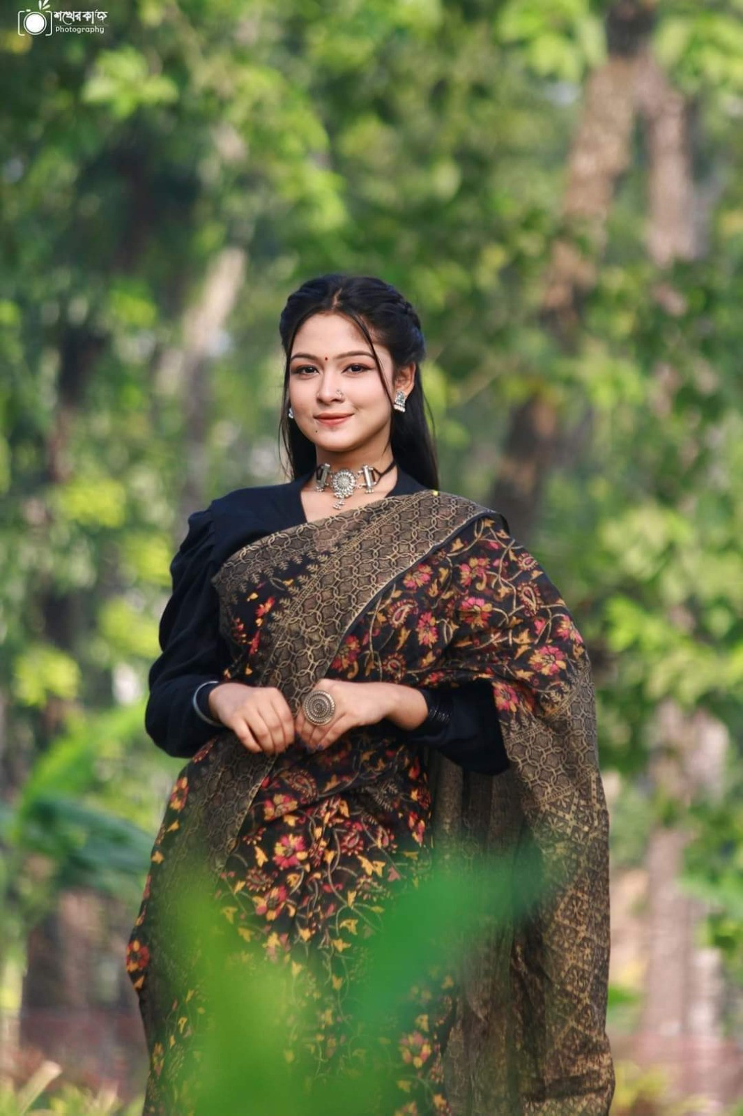 হাফ সিল্ক শাড়ি